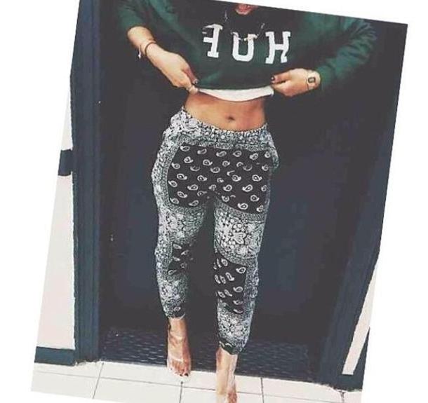 | Looks by baggy pants | Looks by baggy pants
