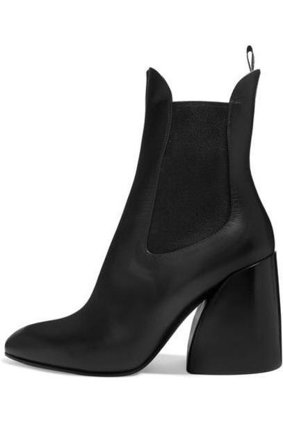 Chloé Chloé - Wave Leather Ankle Boots - Black cover image